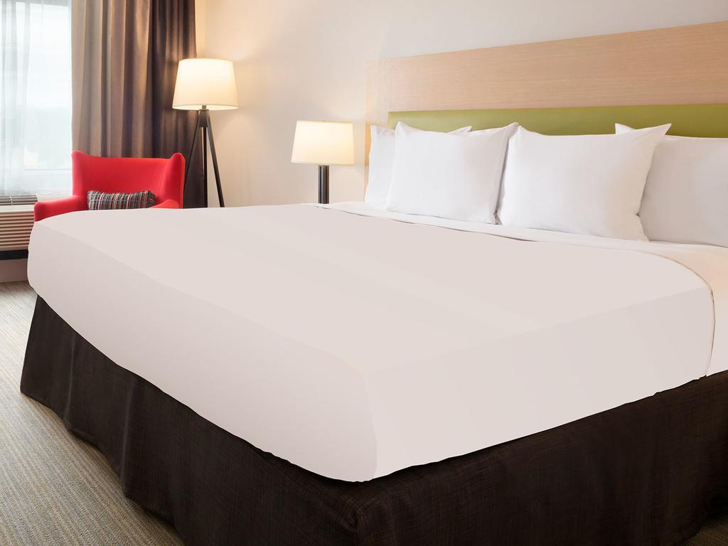 Country Inn & Suites By Radisson, Washington, Dc East - Capitol Heights, Md Esterno foto