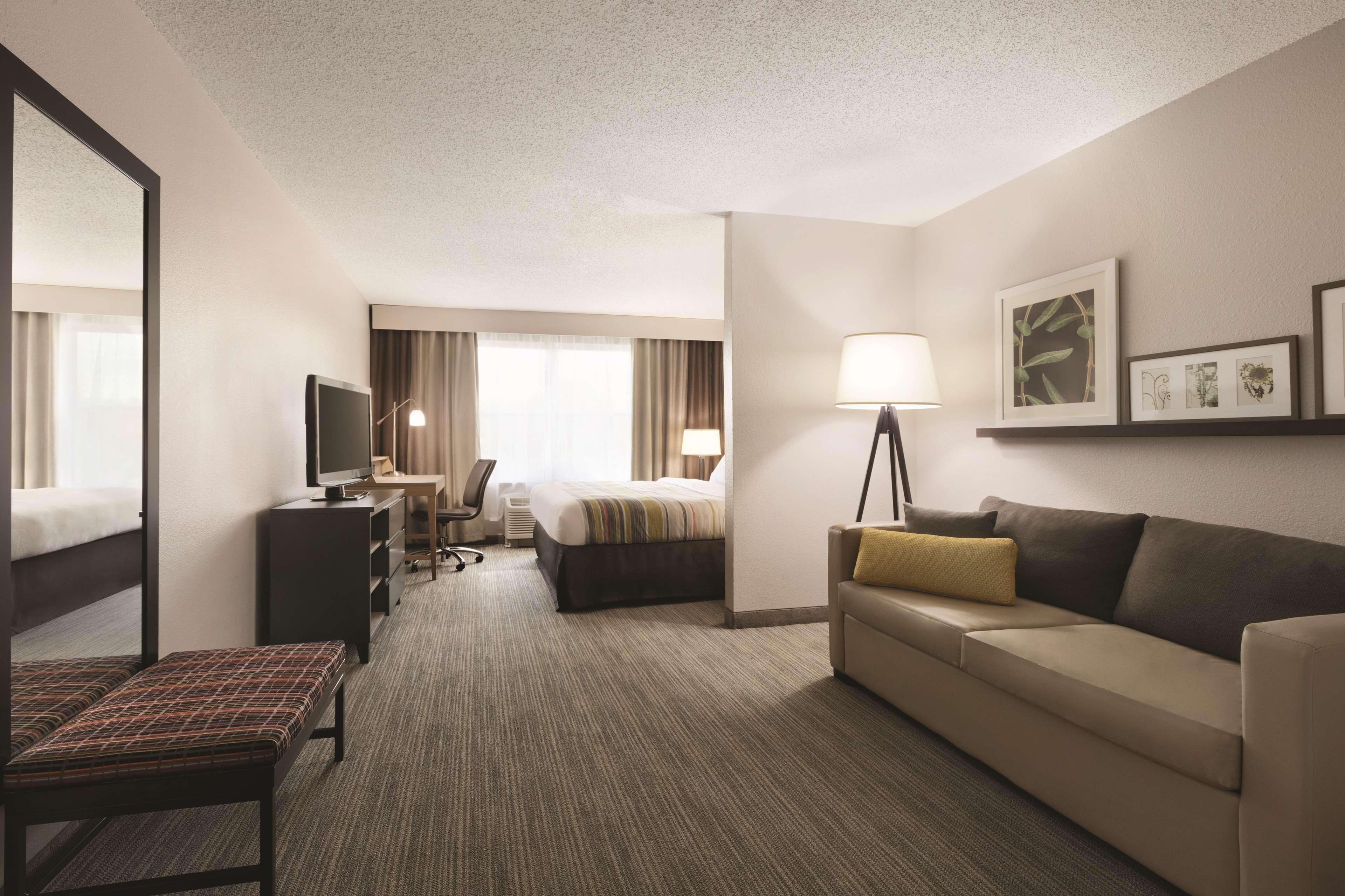 Country Inn & Suites By Radisson, Washington, Dc East - Capitol Heights, Md Esterno foto