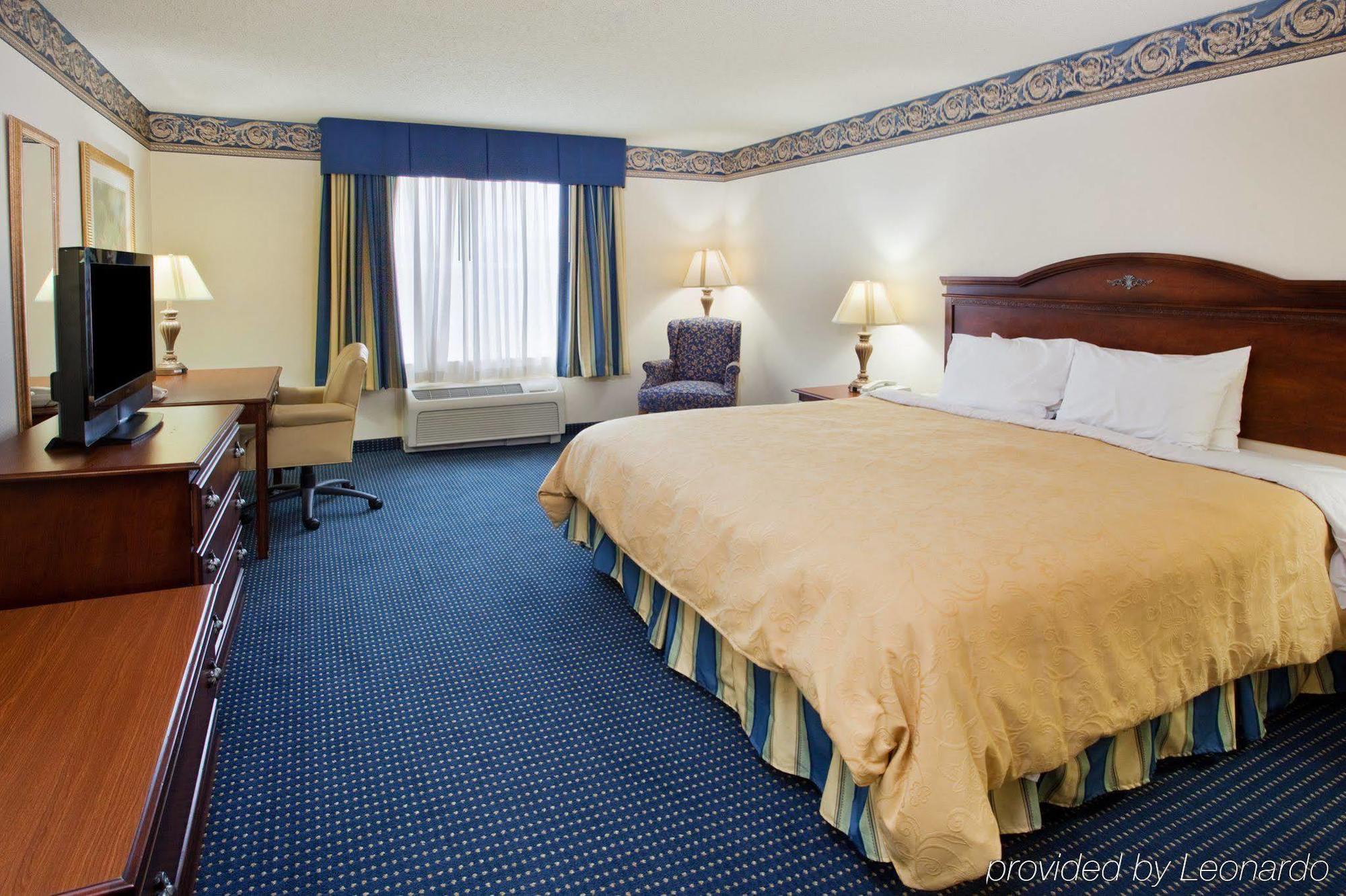 Country Inn & Suites By Radisson, Washington, Dc East - Capitol Heights, Md Esterno foto